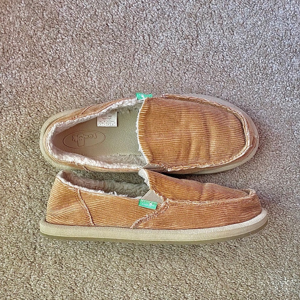 Womens Vagabond corduroy sanuk
